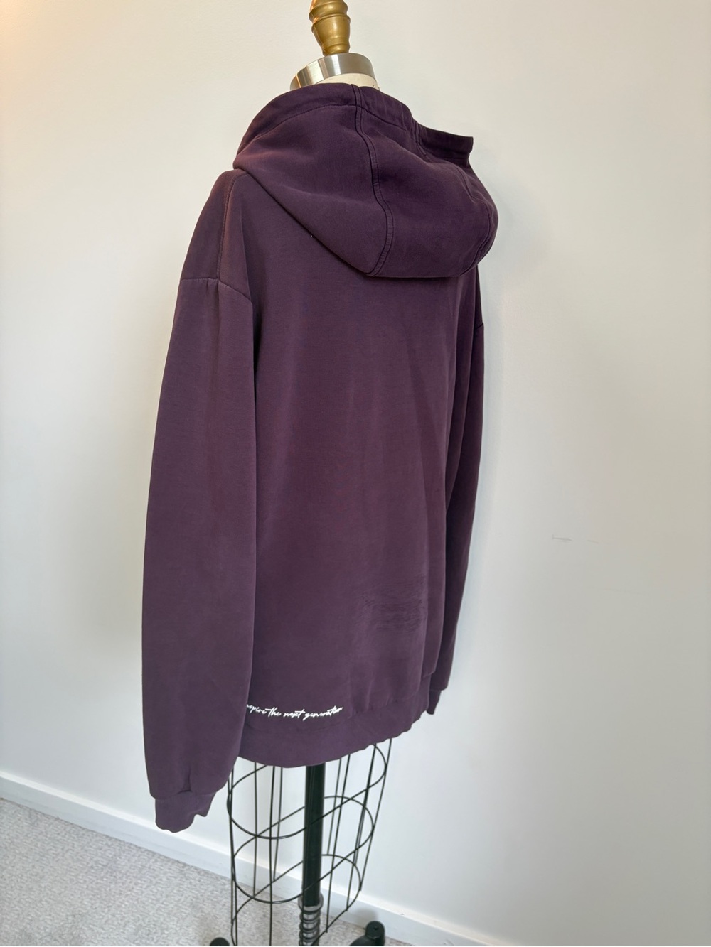 YoungLA Men's Purple Hooded Sweatshirt Size Large - Picture 11 of 14